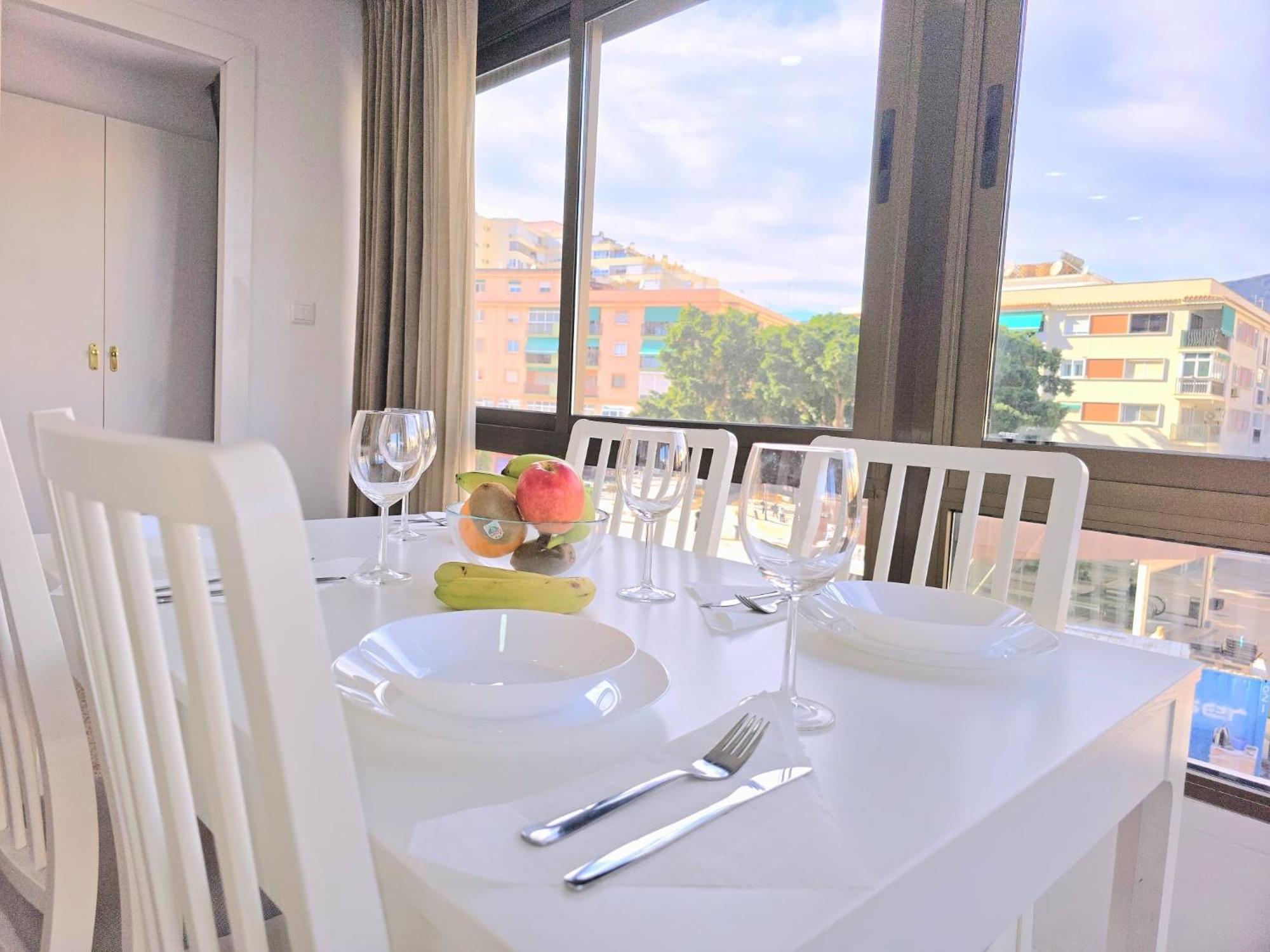 Nogalera Rainbow 2-bedroom Apartment, Pool And Parking By Namaste Elite